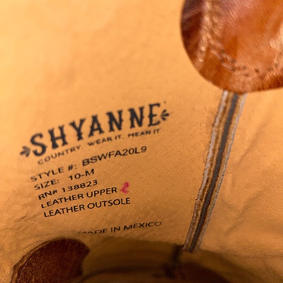 Analise Western Boots by Shyanne! - Picture 5 of 6